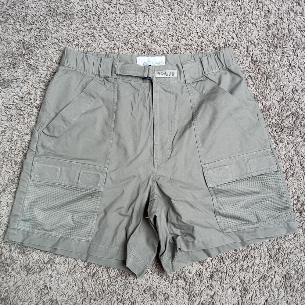 Columbia-sportswear Women's Green and Khaki Shorts